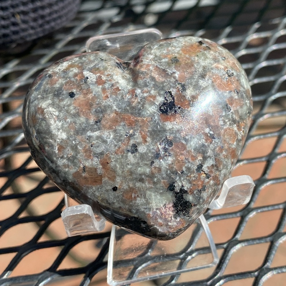 Yooperlite Heart - Picture 3 of 5